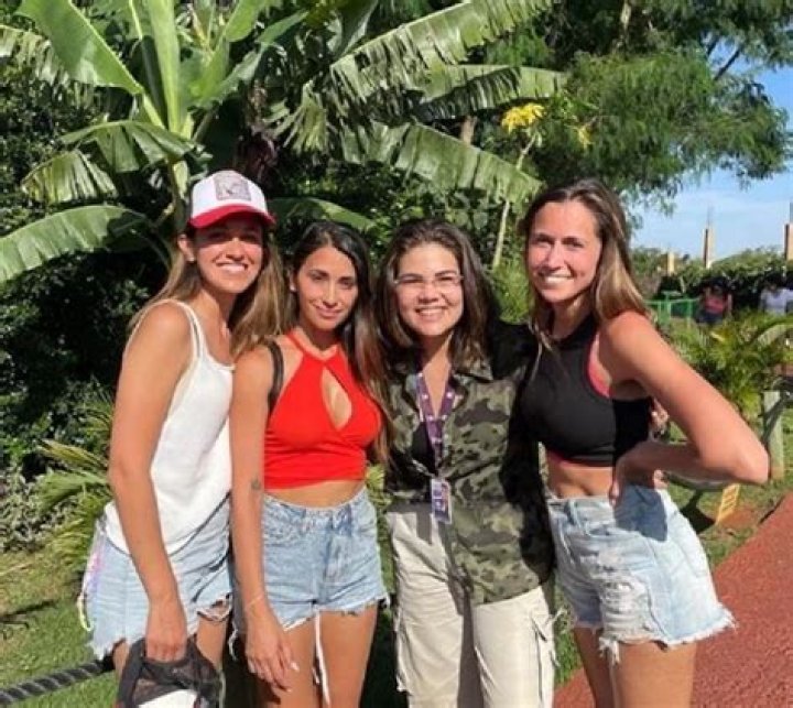 Who Are Carla Roccuzzo and Paula Roccuzzo?